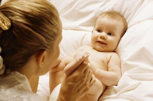Estimulación para bebés- El Primer mes